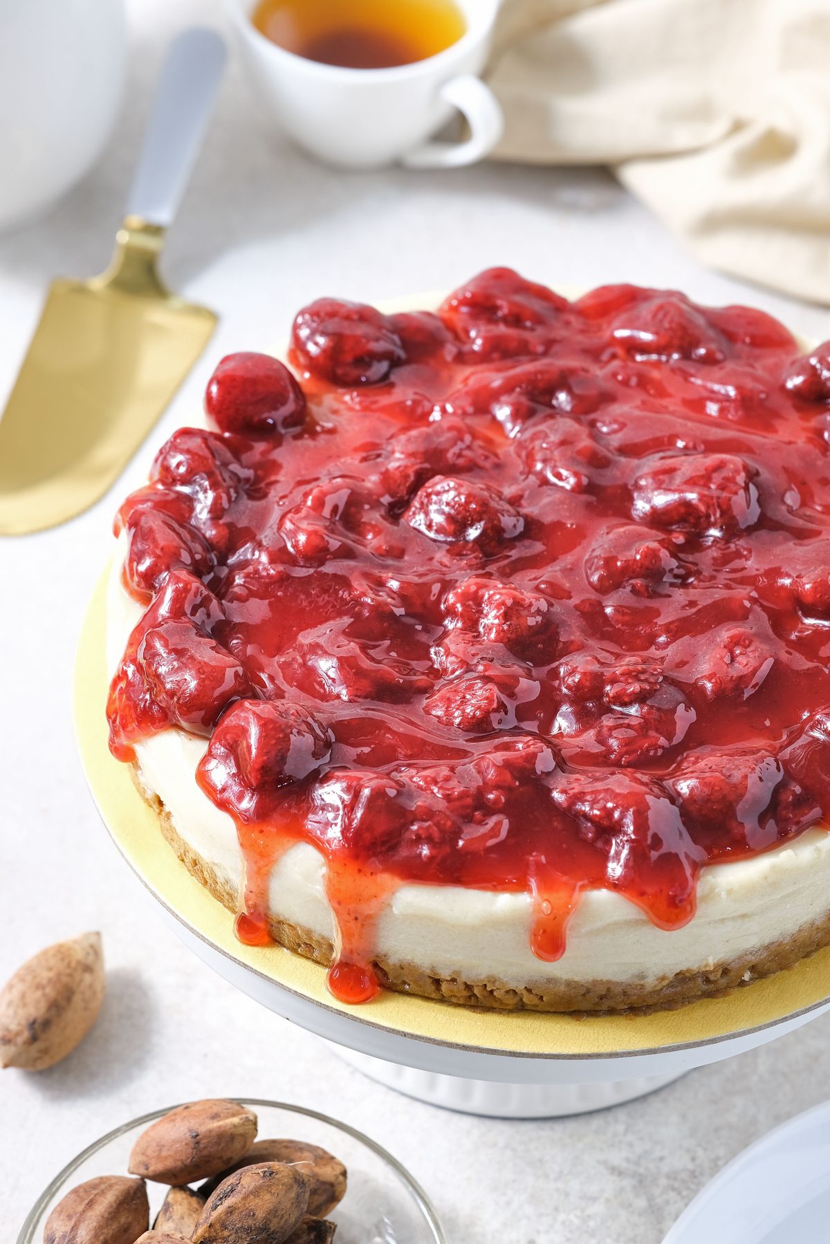 Kenari nut cream cheese